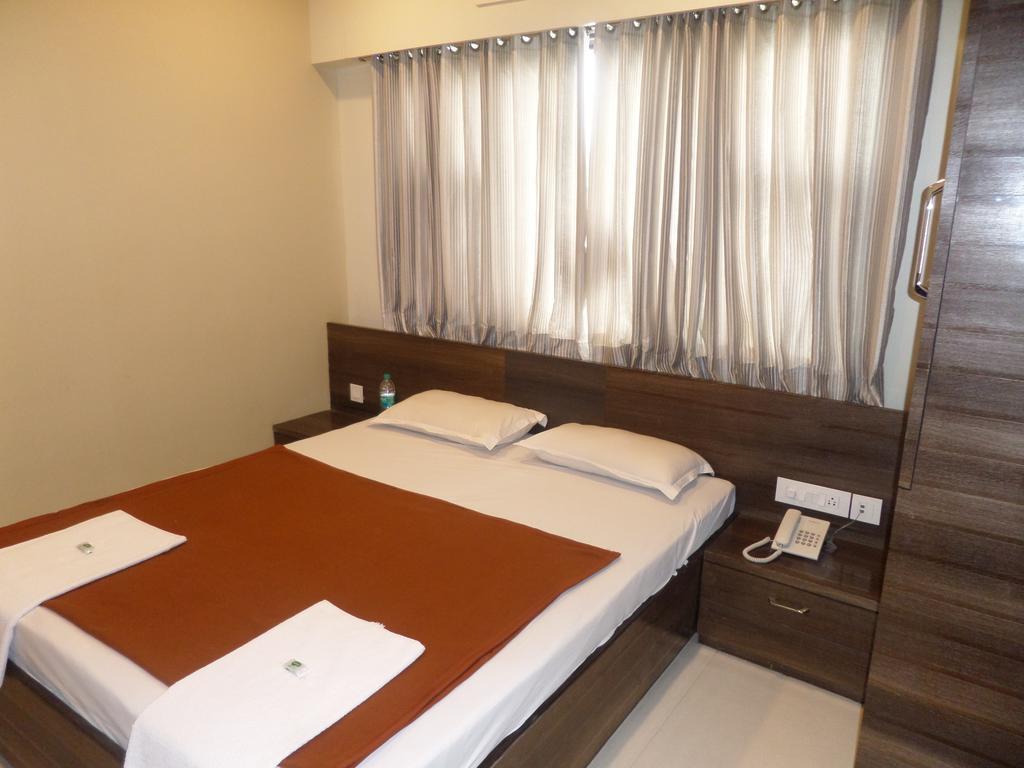 Sai Heera Residency Hotel Shirdi Cameră foto